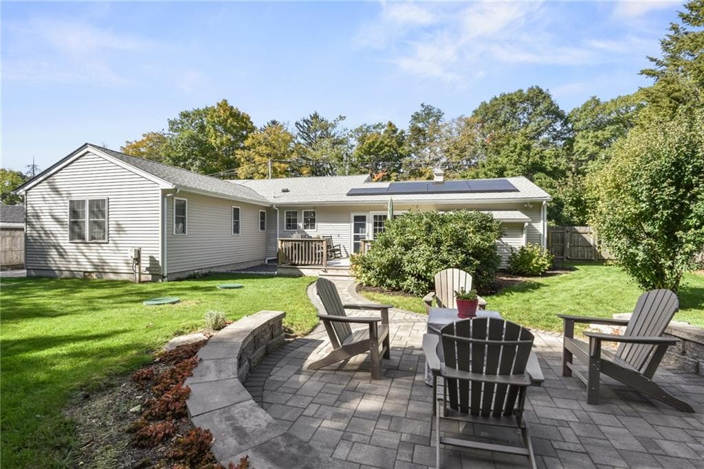 Single Family Residence at 804 Love Lane, Warwick, photo 30 of 47