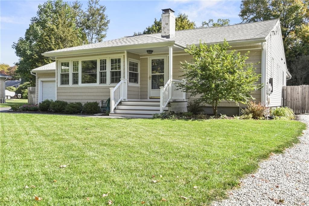Single Family Residence at 804 Love Lane, Warwick, photo 39 of 47
