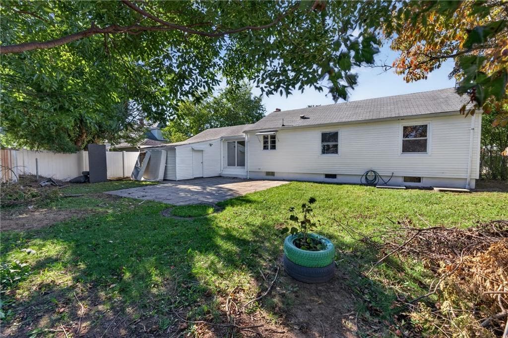 Single Family Residence at 50 Seymour Avenue, Cranston, photo 29 of 30