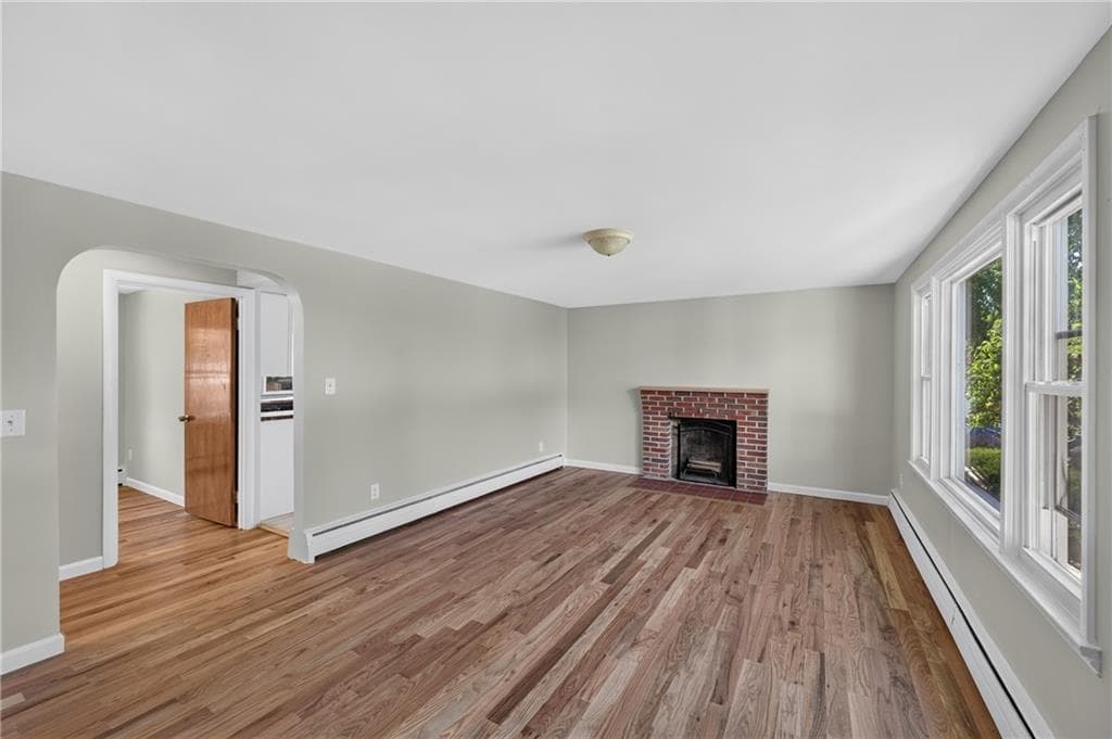 Single Family Residence at 50 Seymour Avenue, Cranston, photo 4 of 30
