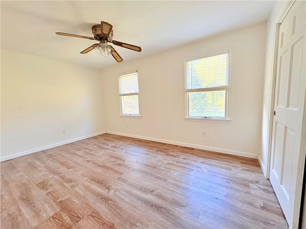 Single Family Residence at 46 New Road, Exeter, photo 23 of 50