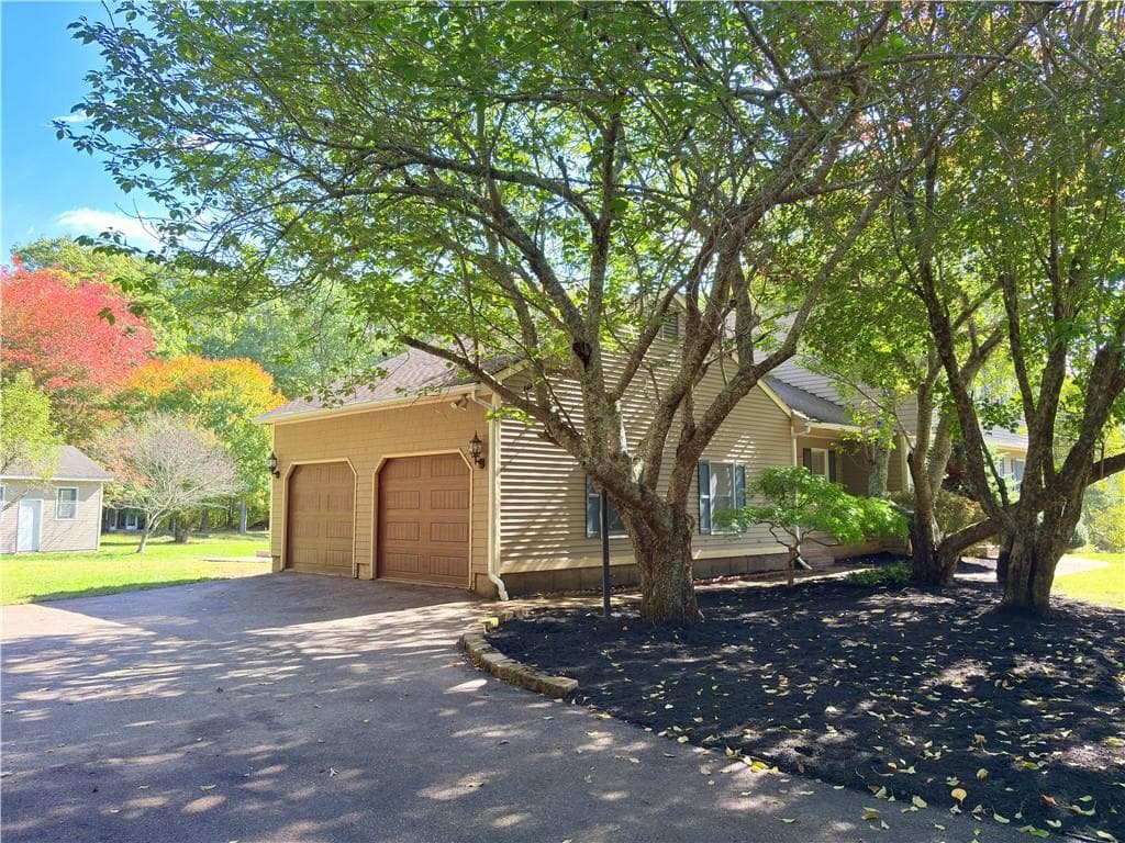 Single Family Residence at 46 New Road, Exeter, photo 42 of 50
