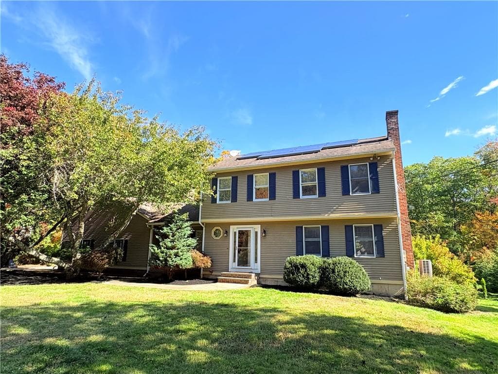 Single Family Residence at 46 New Road, Exeter, photo 47 of 50