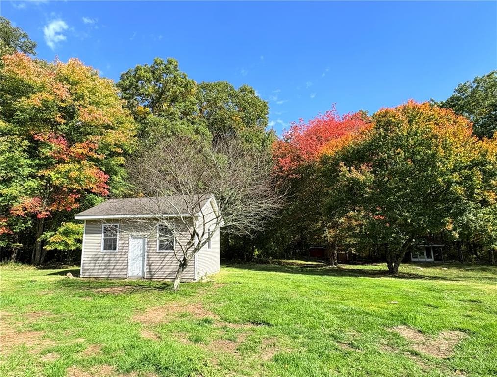 Single Family Residence at 46 New Road, Exeter, photo 40 of 50