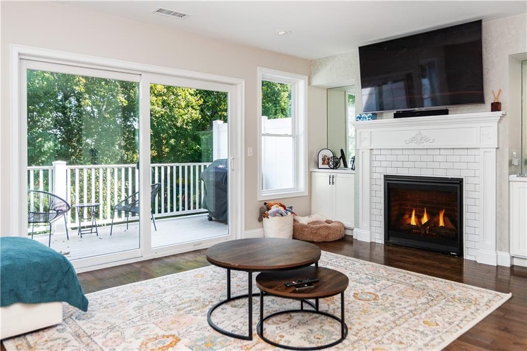 Condominium at 3800 Post Road UNIT 9, Warwick, photo 13 of 39
