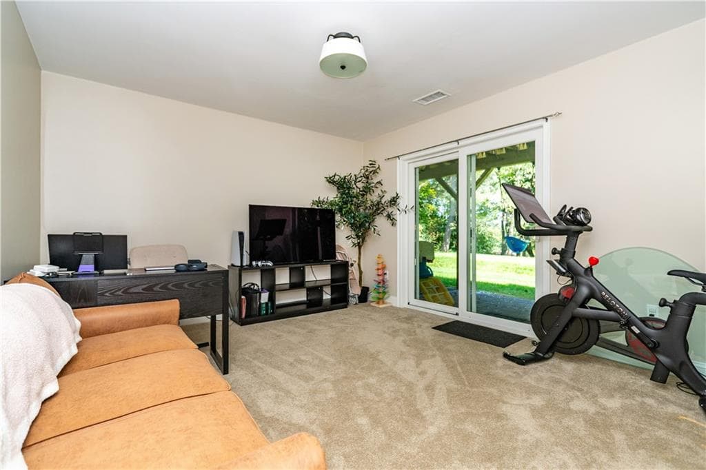 Condominium at 3800 Post Road UNIT 9, Warwick, photo 15 of 39