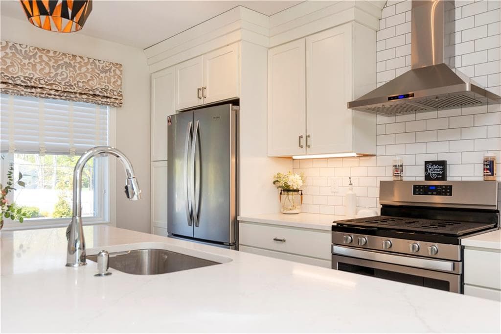 Condominium at 3800 Post Road UNIT 9, Warwick, photo 8 of 39