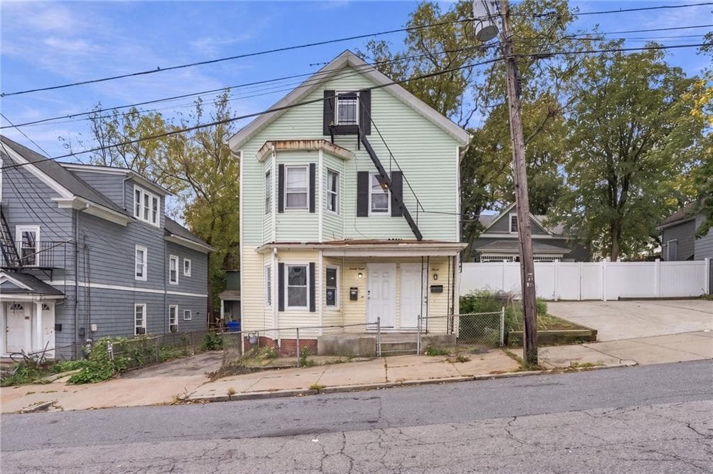 28 Armington Avenue