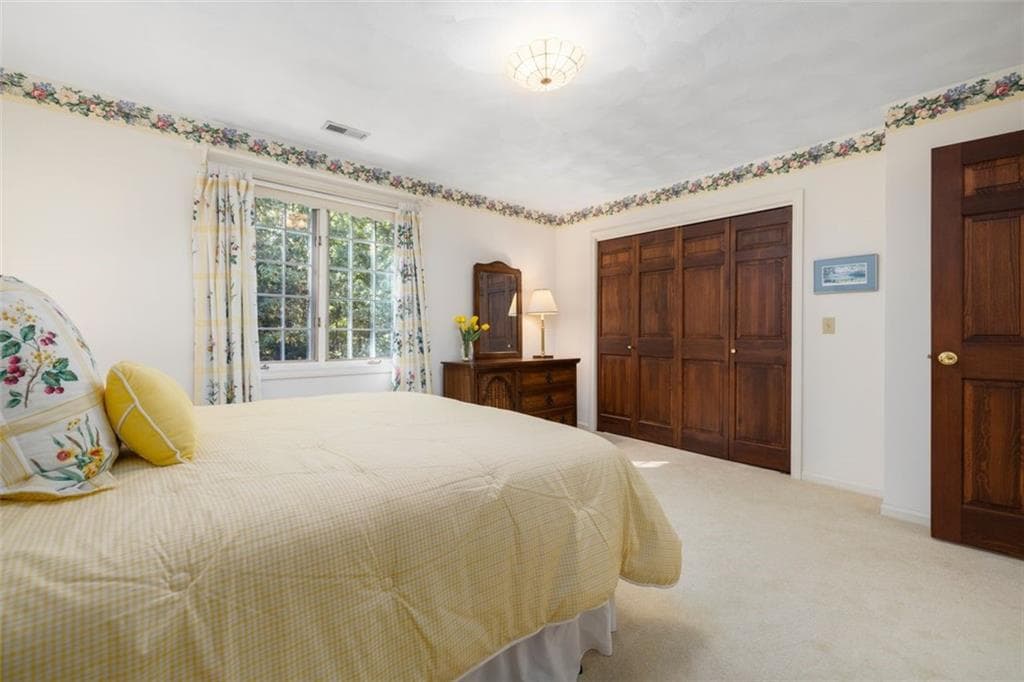 Single Family Residence at 5 Cartier Court, East Greenwich, photo 30 of 44