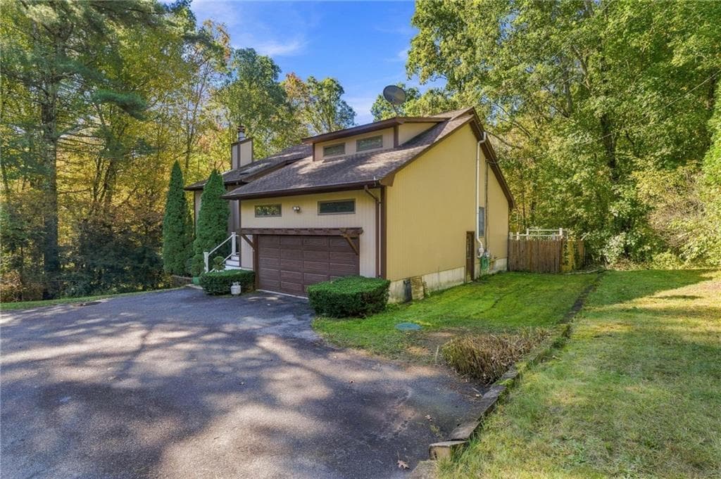 Single Family Residence at 167 Fairview Avenue, Hopkinton, photo 30 of 50
