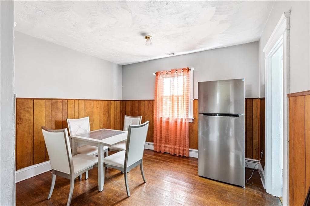 Multi Family at 20 Stanwood Street, Providence, photo 13 of 30