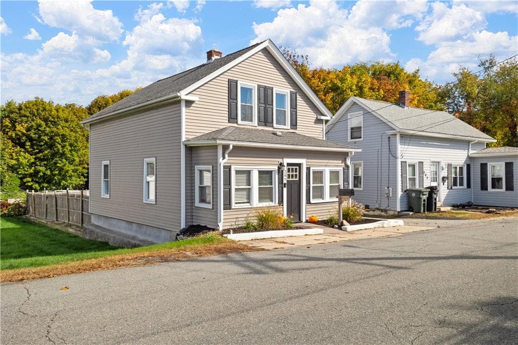 Single Family Residence at 297 Pulaski Street, Coventry, photo 2 of 38