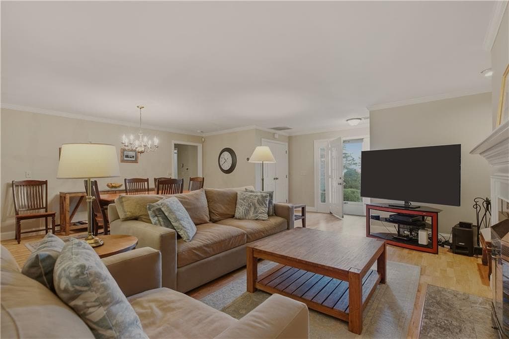 Condominium at 32 Belmont Drive UNIT 4, Portsmouth, photo 6 of 41
