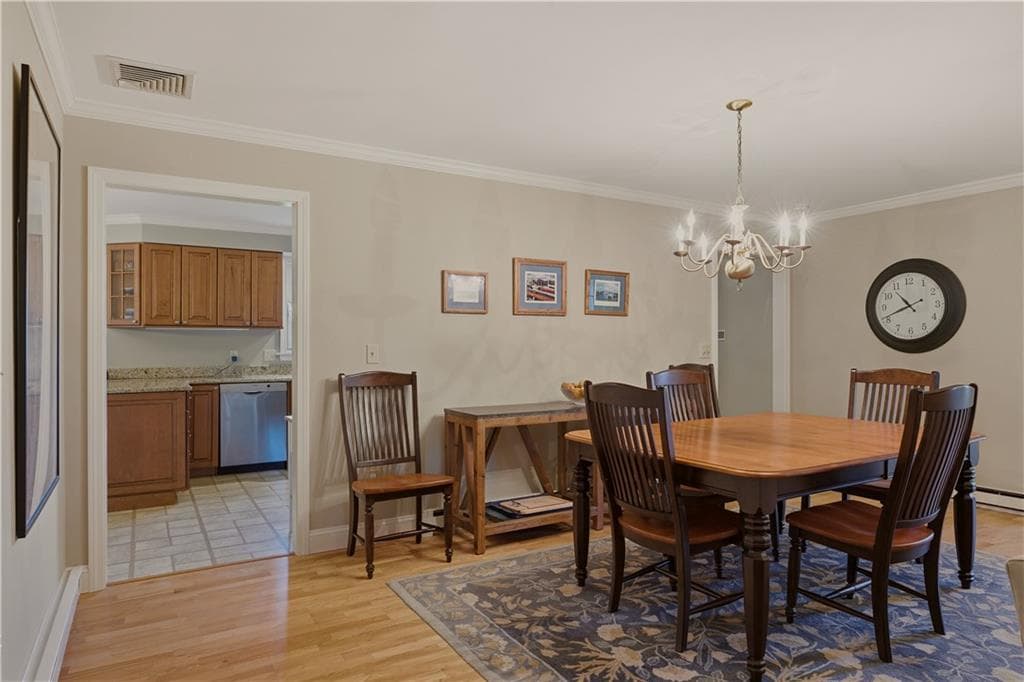 Condominium at 32 Belmont Drive UNIT 4, Portsmouth, photo 10 of 41