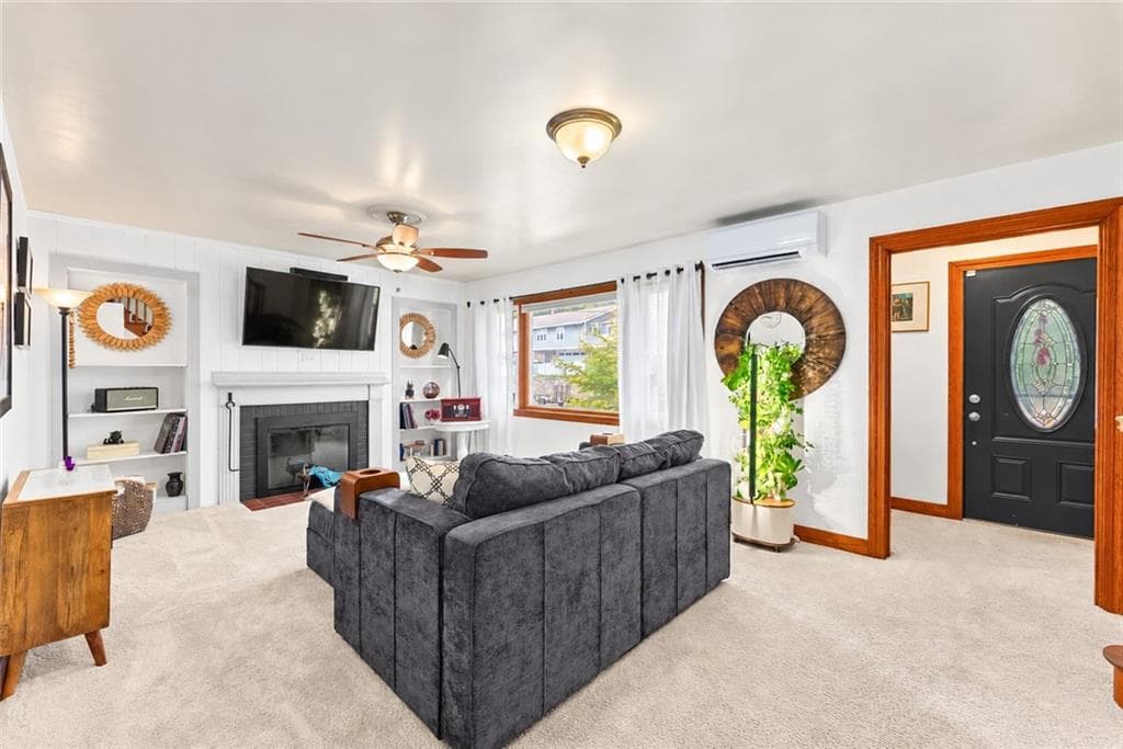 Single Family Residence at 77 Narragansett Avenue, Westerly, photo 15 of 42