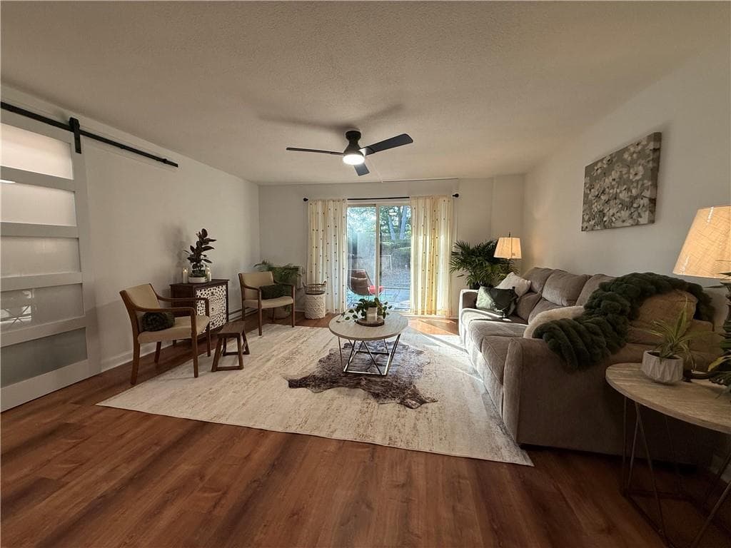 Condominium at 120 Pilgrim Parkway UNIT 4, Warwick, photo 2 of 26