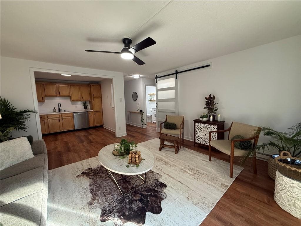 120 Pilgrim Parkway UNIT 4