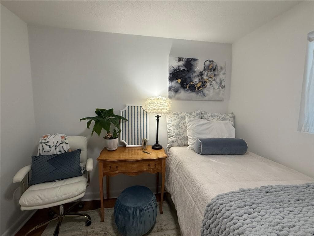 Condominium at 120 Pilgrim Parkway UNIT 4, Warwick, photo 15 of 26