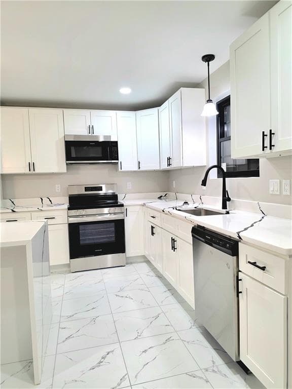 Single Family Residence at 795 Academy Avenue, Providence, photo 9 of 28
