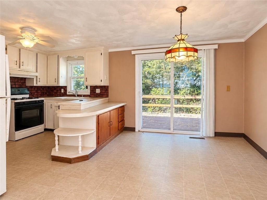 Single Family Residence at 111 Wellspring Drive, Cranston, photo 19 of 35