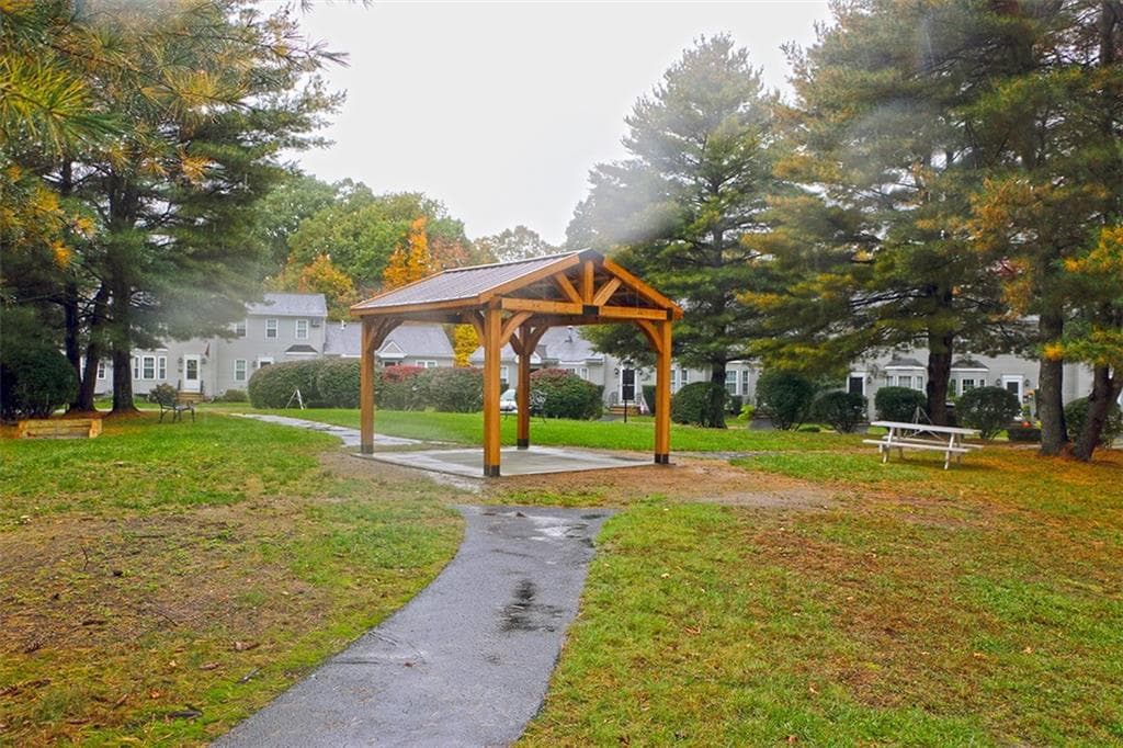 Condominium at 565 Quaker Lane UNIT 95, West Warwick, photo 15 of 15