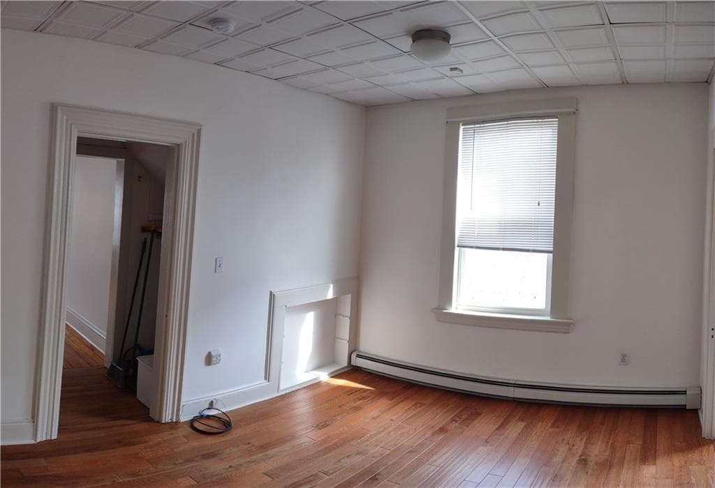 Multi Family at 20 16 Academy Avenue, Providence, photo 7 of 25