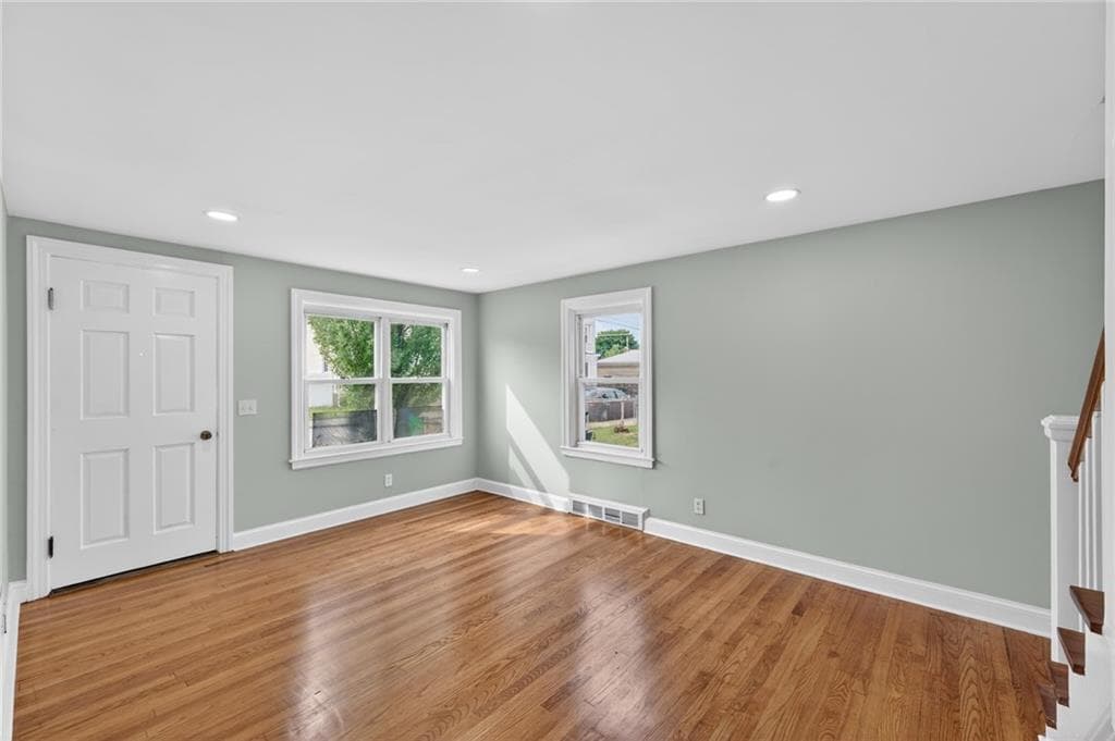 Single Family Residence at 28 Hazard Street, Pawtucket, photo 7 of 16