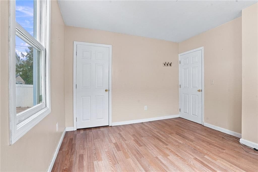 Single Family Residence at 33 Huldah Street, Providence, photo 16 of 37