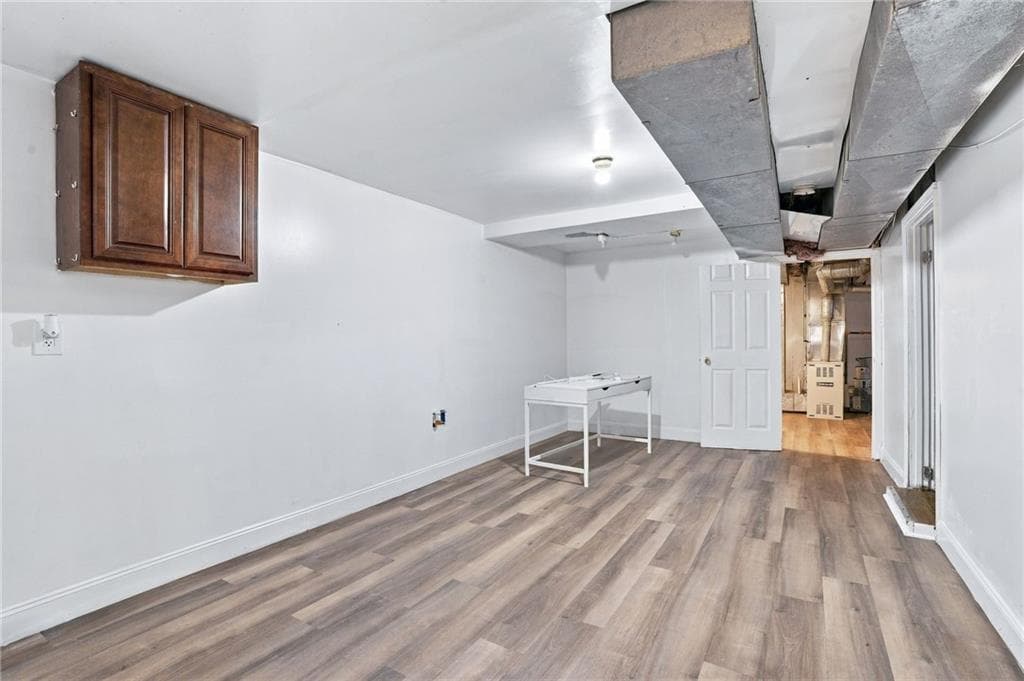 Single Family Residence at 33 Huldah Street, Providence, photo 28 of 37