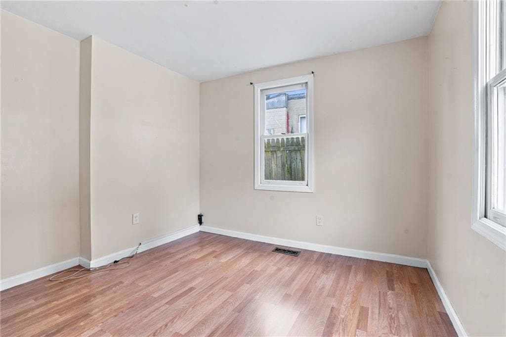 Single Family Residence at 33 Huldah Street, Providence, photo 15 of 37