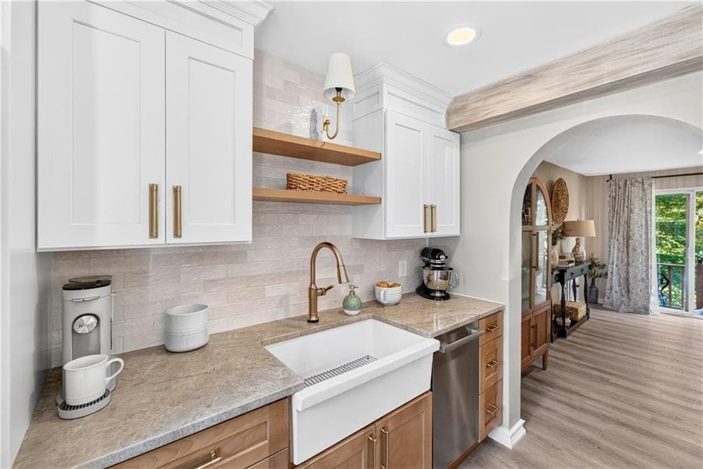 Condominium at 20 Apache Drive UNIT F, Westerly, photo 13 of 33