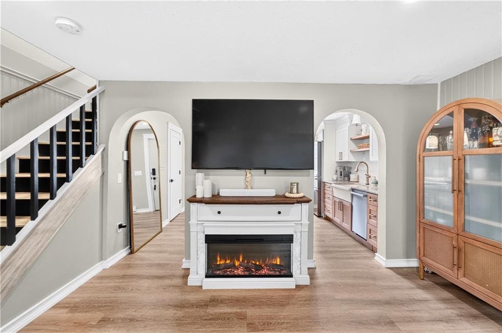 Condominium at 20 Apache Drive UNIT F, Westerly, photo 3 of 33