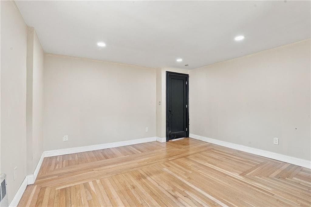 Single Family Residence at 1330 Pippin Orchard Road, Cranston, photo 17 of 41