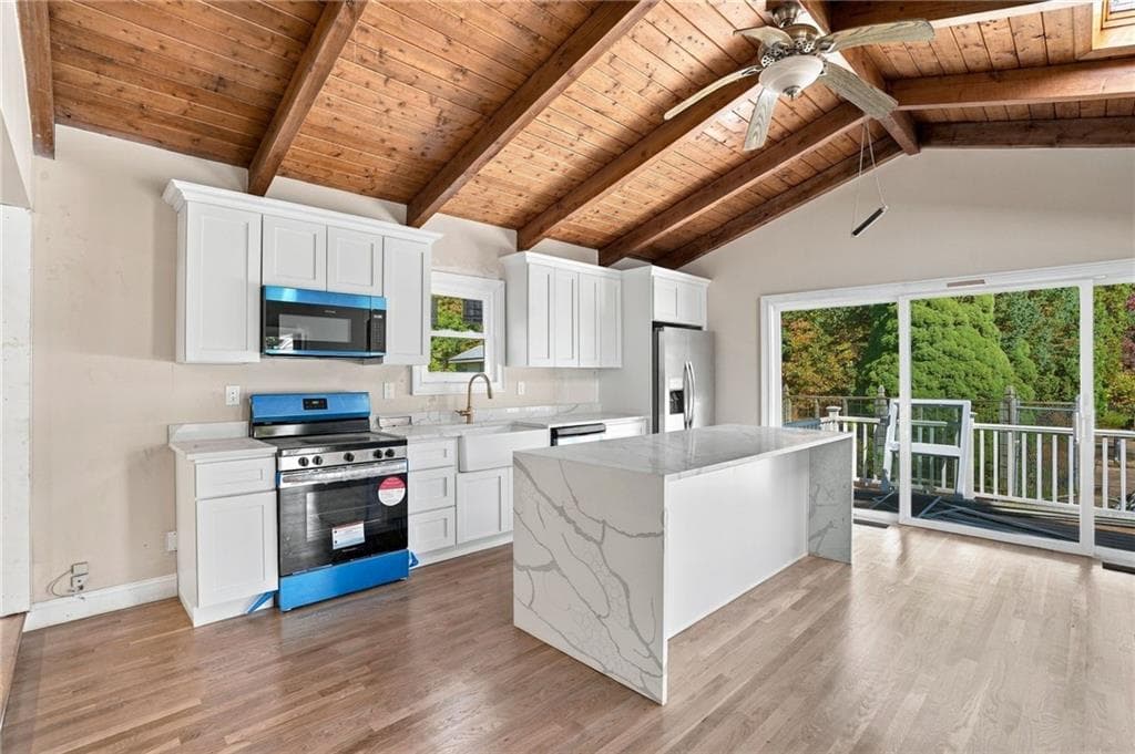 Single Family Residence at 1330 Pippin Orchard Road, Cranston, photo 3 of 41