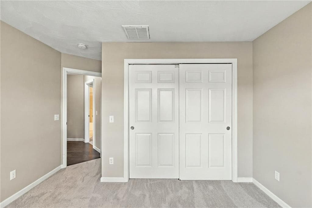 Single Family Residence at 16 Hart Avenue, Warwick, photo 32 of 49