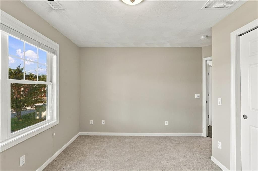Single Family Residence at 16 Hart Avenue, Warwick, photo 33 of 49