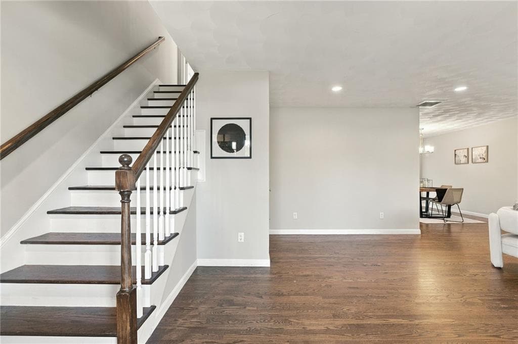 Single Family Residence at 16 Hart Avenue, Warwick, photo 19 of 49