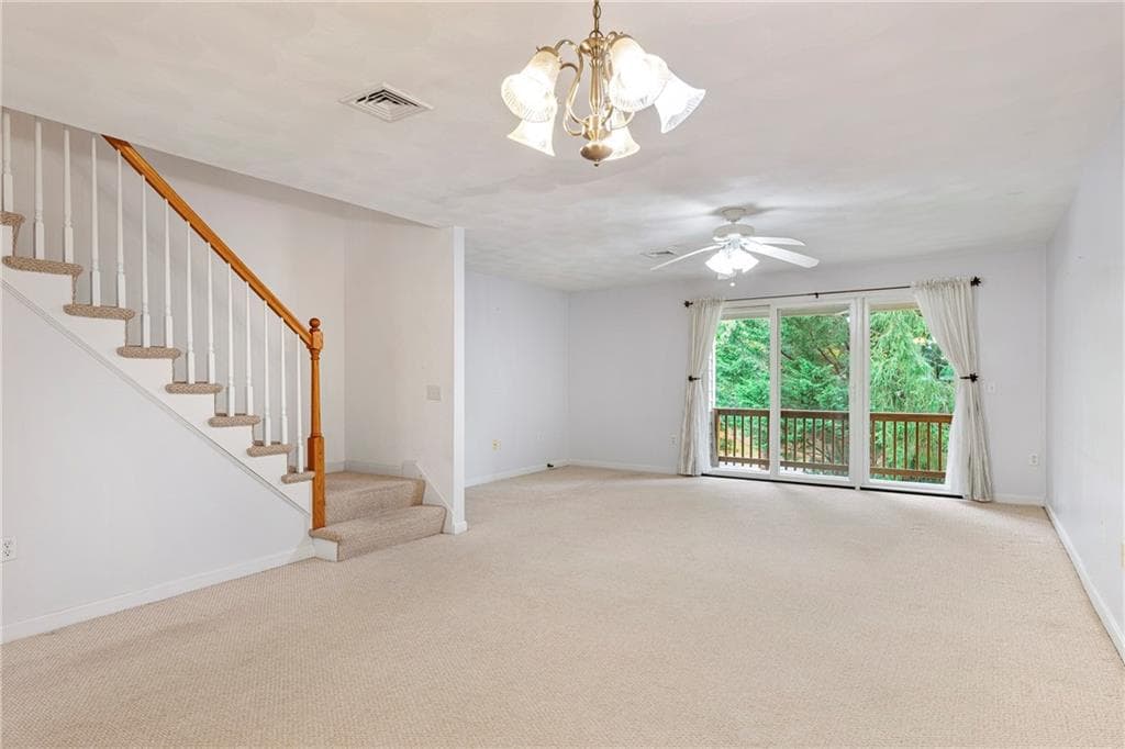 Condominium at 6 Bristol Woods Drive UNIT B, Bristol, photo 13 of 36