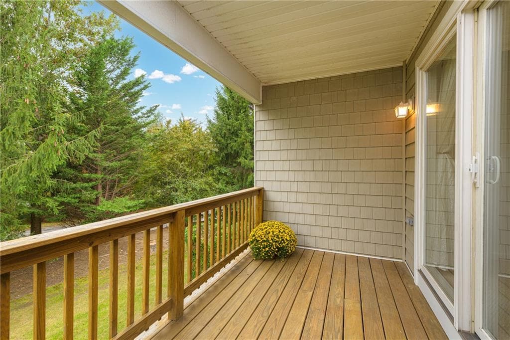 Condominium at 6 Bristol Woods Drive UNIT B, Bristol, photo 16 of 36