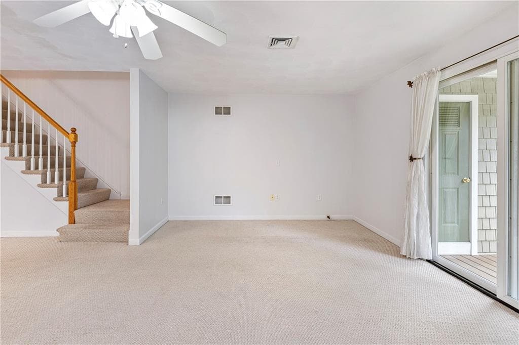 Condominium at 6 Bristol Woods Drive UNIT B, Bristol, photo 18 of 36