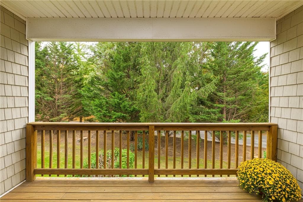 Condominium at 6 Bristol Woods Drive UNIT B, Bristol, photo 15 of 36