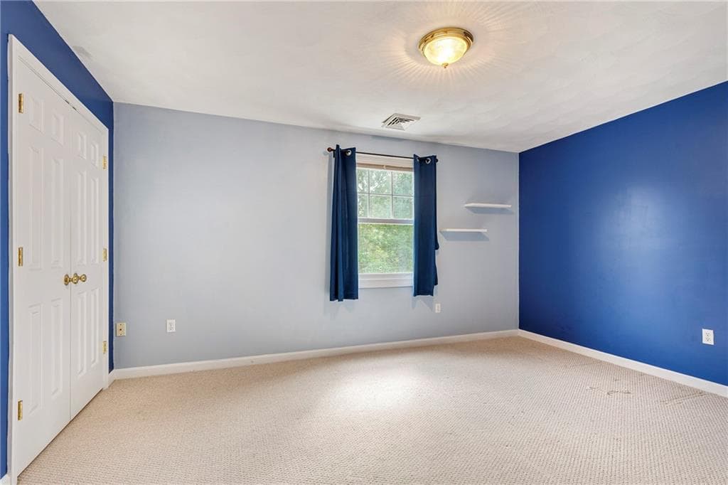 Condominium at 6 Bristol Woods Drive UNIT B, Bristol, photo 29 of 36