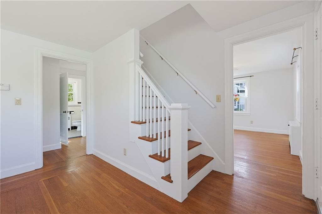 Single Family Residence at 150 Betsey Williams Drive, Warwick, photo 16 of 45