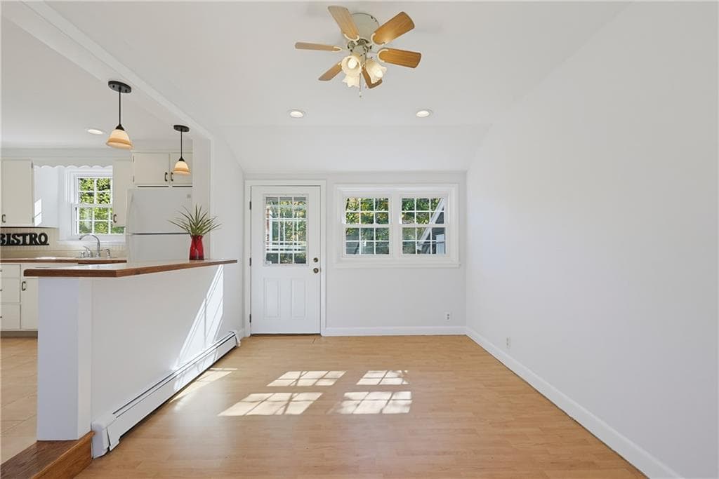 Single Family Residence at 150 Betsey Williams Drive, Warwick, photo 12 of 45