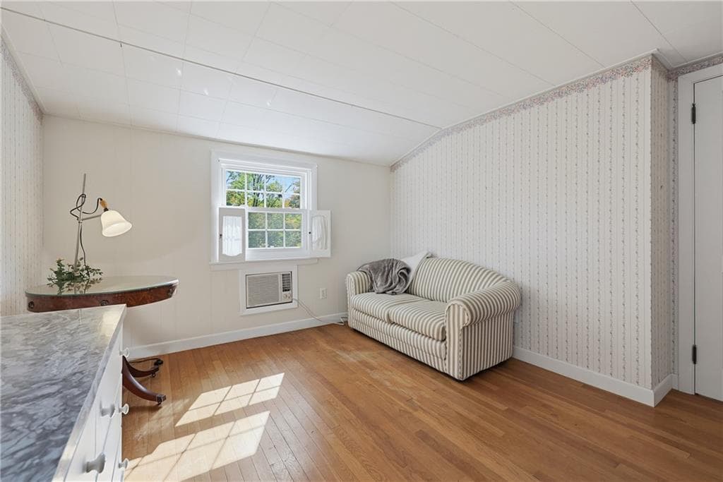 Single Family Residence at 150 Betsey Williams Drive, Warwick, photo 28 of 45