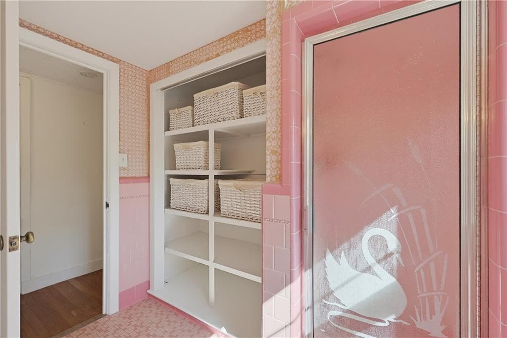 Single Family Residence at 150 Betsey Williams Drive, Warwick, photo 30 of 45
