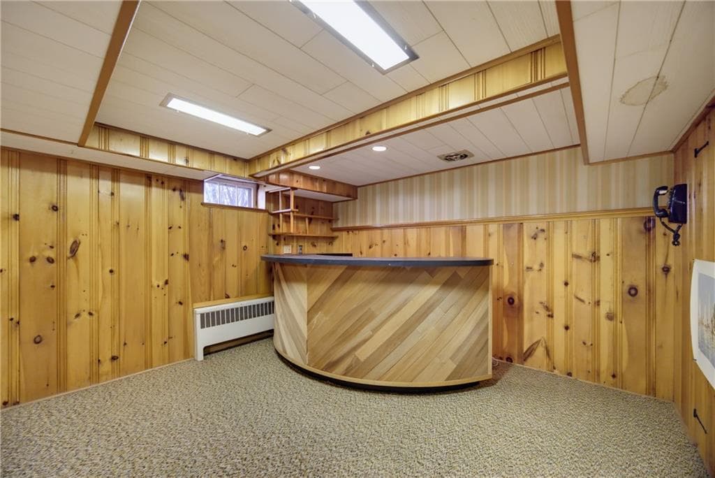 Single Family Residence at 150 Betsey Williams Drive, Warwick, photo 33 of 45