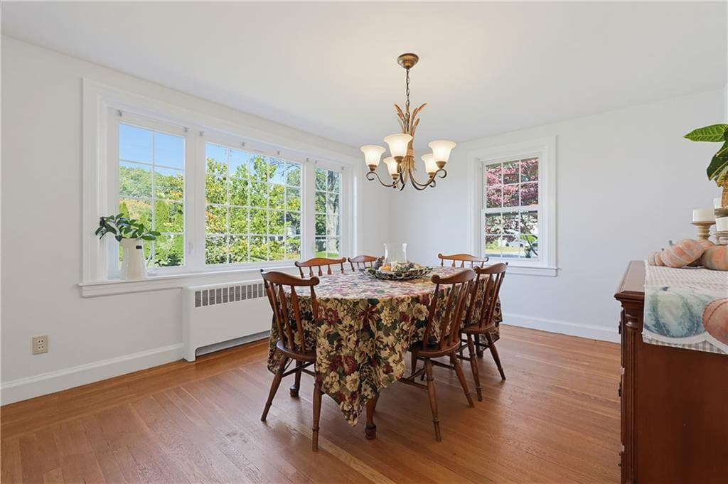 Single Family Residence at 150 Betsey Williams Drive, Warwick, photo 14 of 45