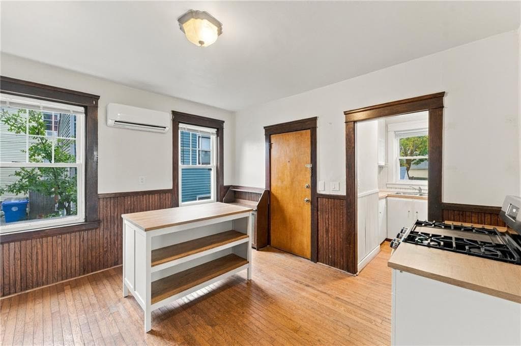 Multi Family at 580 Admiral Street, Providence, photo 25 of 50