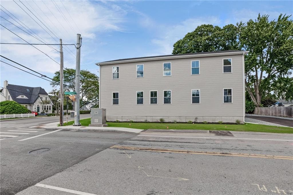 Condominium at 6 Rounds Avenue, East Providence, photo 30 of 36